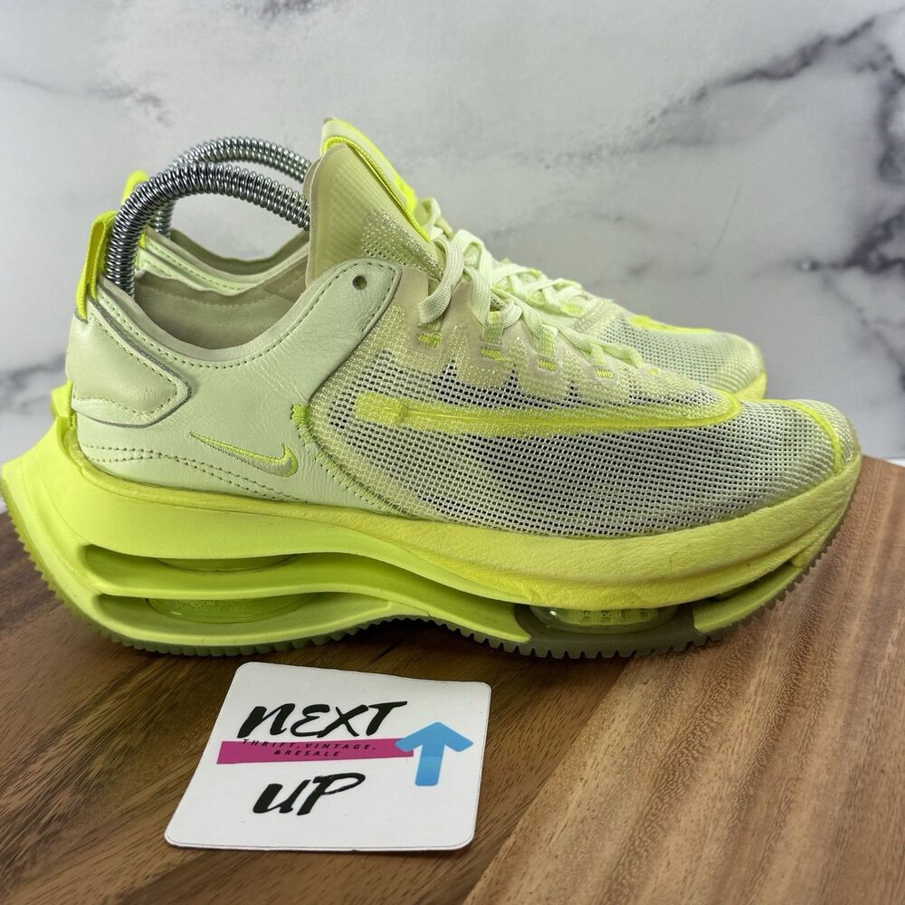 Women's Size 7-Nike Zoom Double Stacked Barely Volt Running Shoes CI0804-700 - Picture 4 of 10